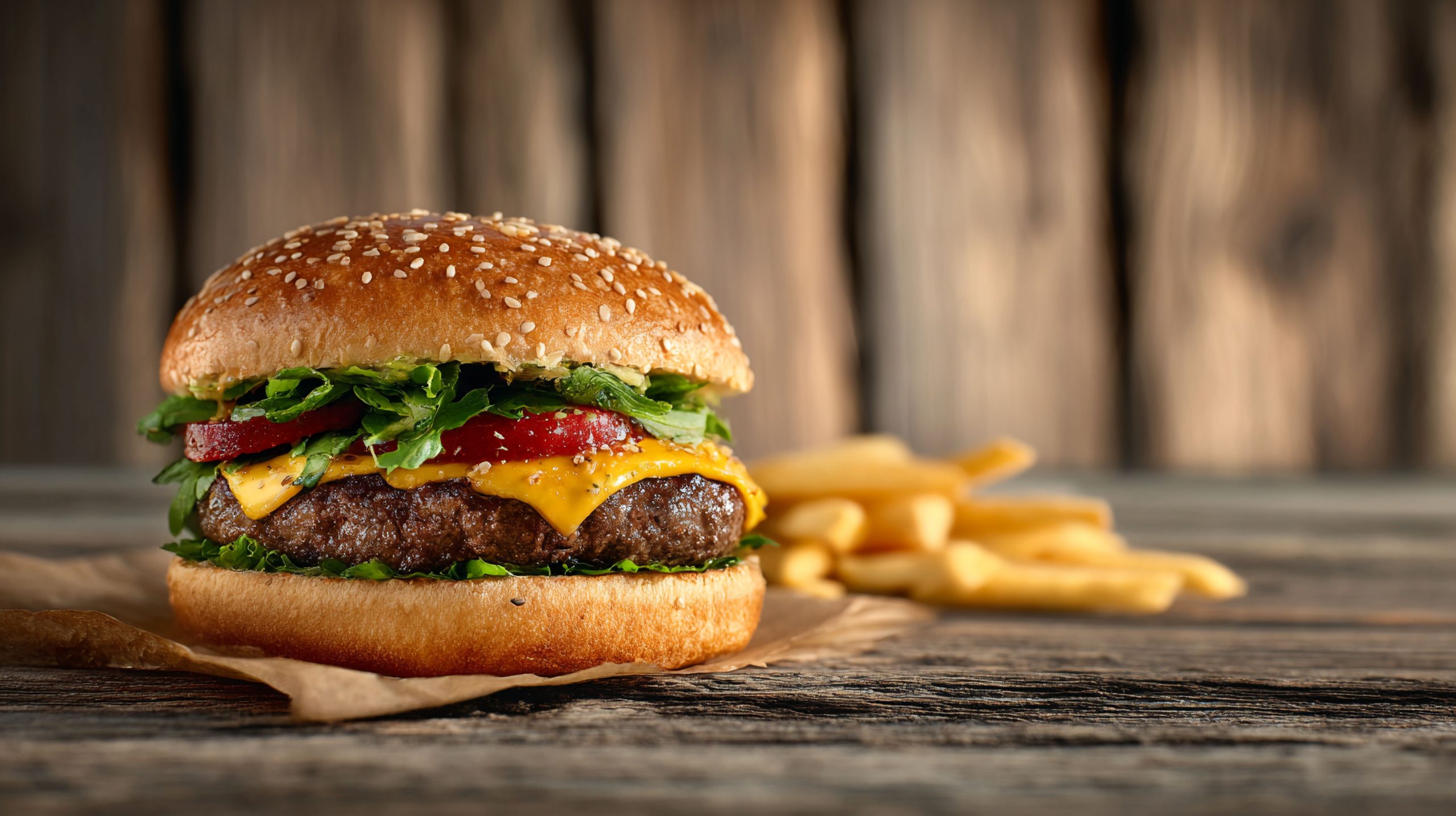Burgeri Kaštela - burger iz Faraon Food Bara u Kaštel Lukšiću